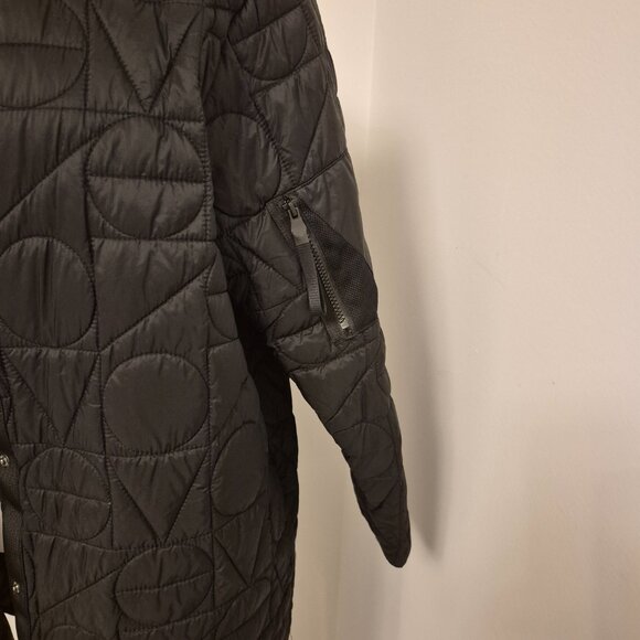 'Move' by H & M 3/4 length Quilted Jacket with Pockets Size M - Picture 2 of 9